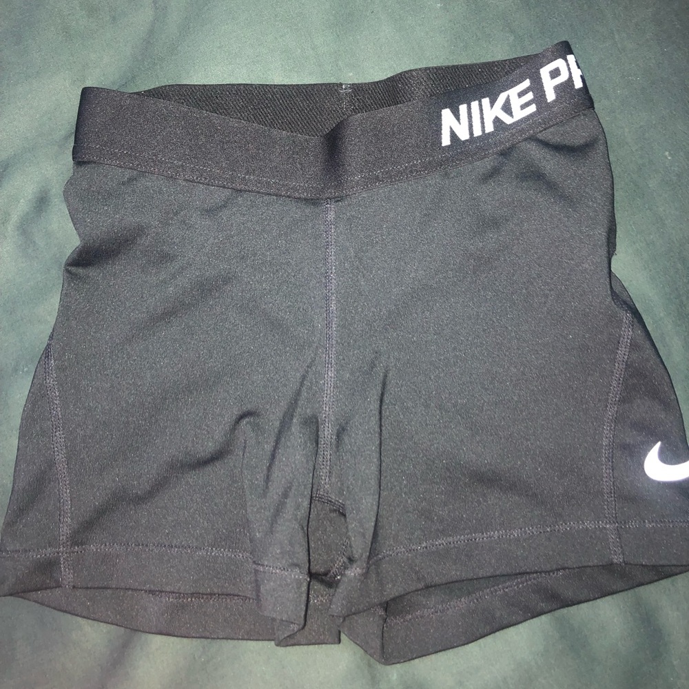 Nike Pro Training shorts